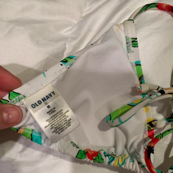 Old Navy Hawaii Print Bikini NWOT M L - Picture 4 of 8